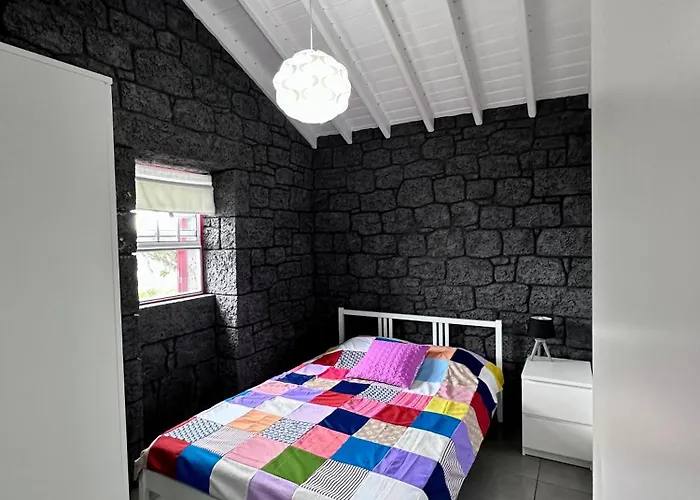 Cantinho Dos Cagarros * لاجيس ادو بيكو