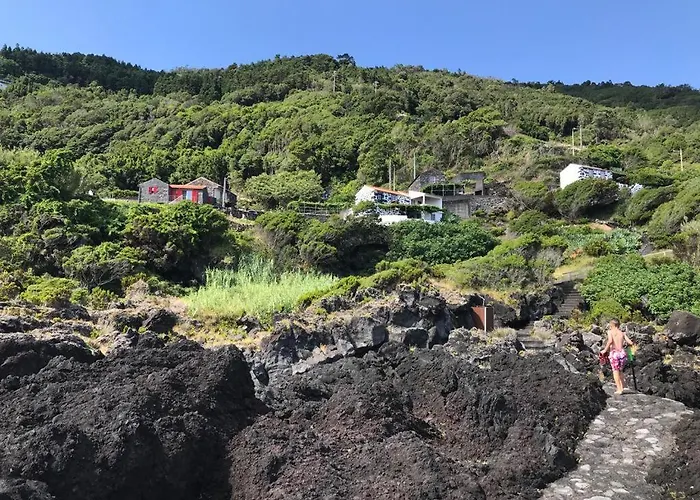 Cantinho Dos Cagarros * لاجيس ادو بيكو