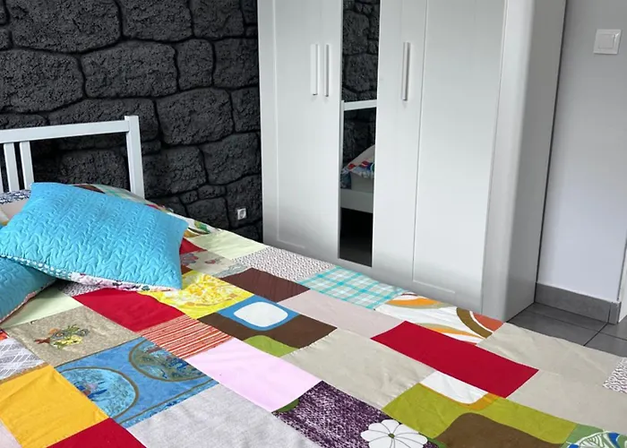 Cantinho Dos Cagarros * Lajes do Pico